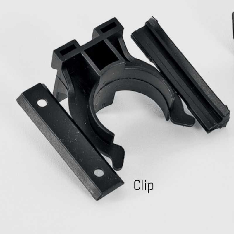 clips for sokkeljustering sort plastikk